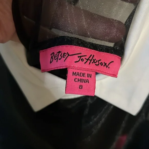 Betsey Johnson fit and flare dress - Picture 5 of 8